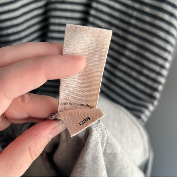 Soft Surroundings Chill Time Striped Grey Sweater Dress Size Medium - Picture 5 of 10